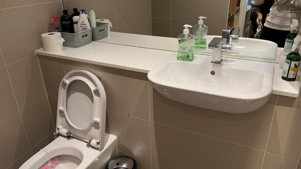 Fully Equipped Studio In Greenwich - 1 Min To Station ロンドン エクステリア 写真